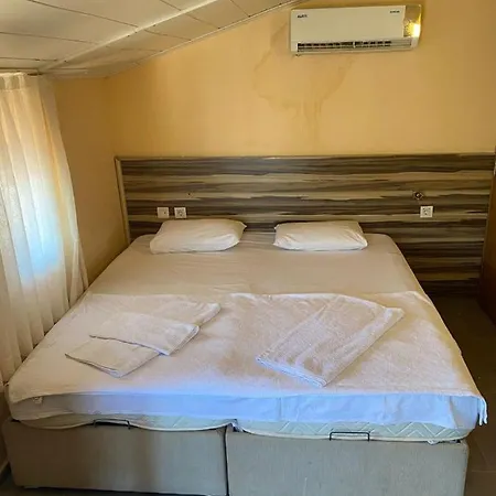Serene 180 M To Akyaka Beach Appartement